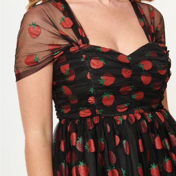 Unique Vintage Black Glitter Strawberry Tulle Mini Dress Size XL - Picture 3 of 4